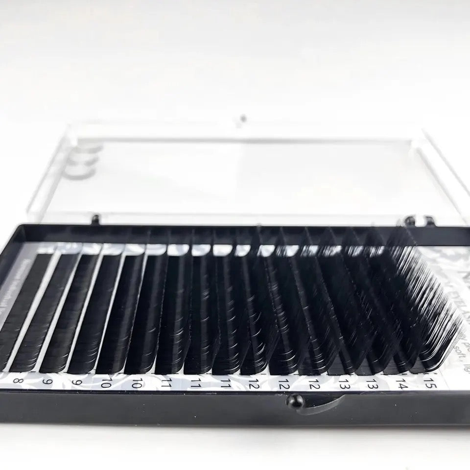 Mixed Lashes | Nagaraku